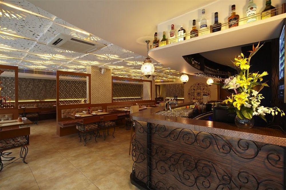 Hotel Bawa Continental Mumbai Exterior foto